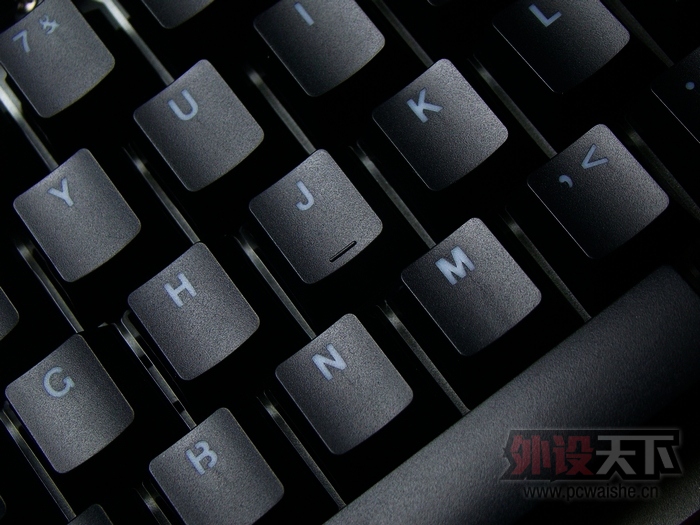 �װ�V500RGBȫ�ʱ����е���� ����� 1670��ɫ������