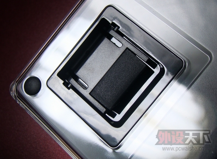 �װ�V500RGBȫ�ʱ����е���� ����� 1670��ɫ������