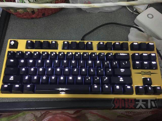 ����������������̺ڹѸ��òʵ�