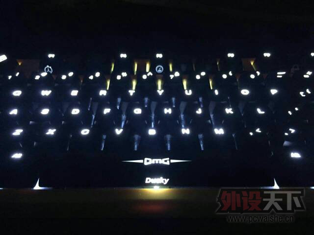 ����������������̺ڹѸ��òʵ�