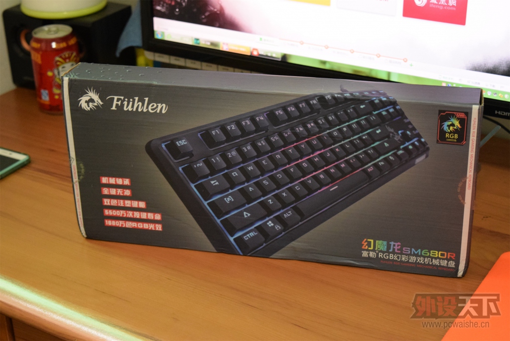 ε����Ů�Ρ�����������SM680R��е������ɫ�濪�����