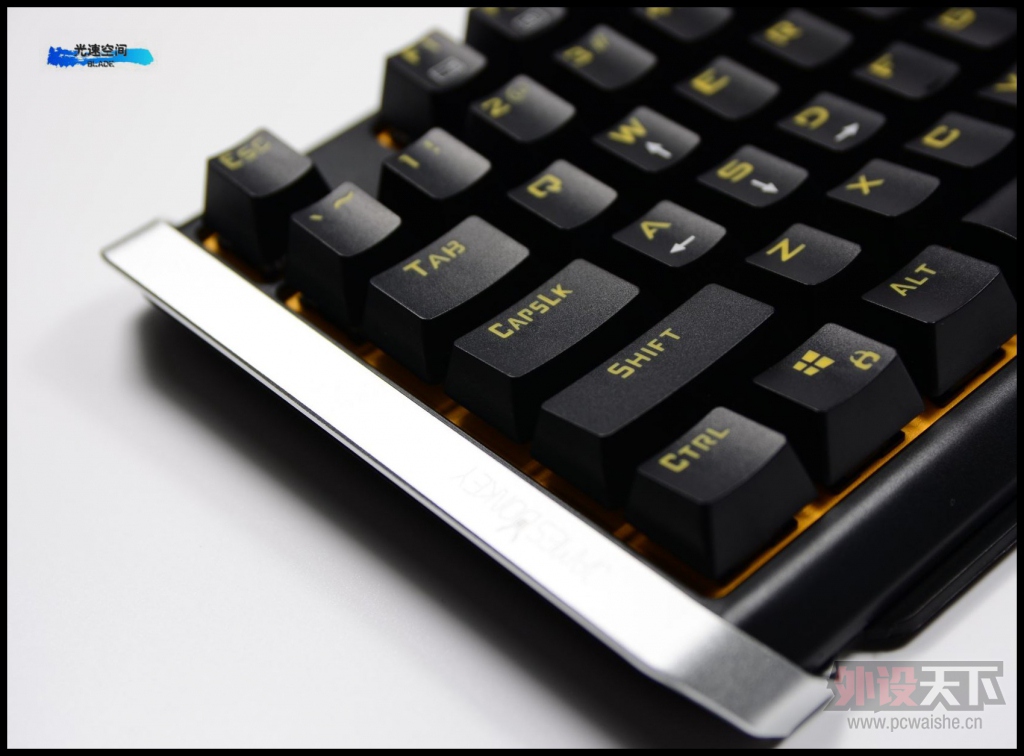 ɧ����©�޷�����JamesDonkey��¿612���ӻ�е��������