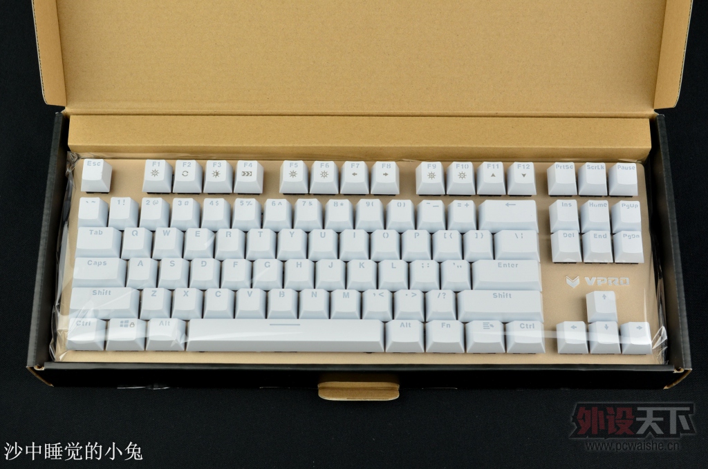 ����֮����ʵʵ���ڽӵ������װ�V500 RGB��е���� ����