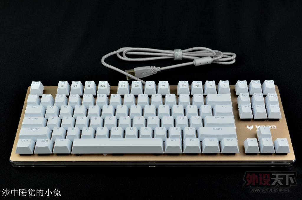 ����֮����ʵʵ���ڽӵ������װ�V500 RGB��е���� ����