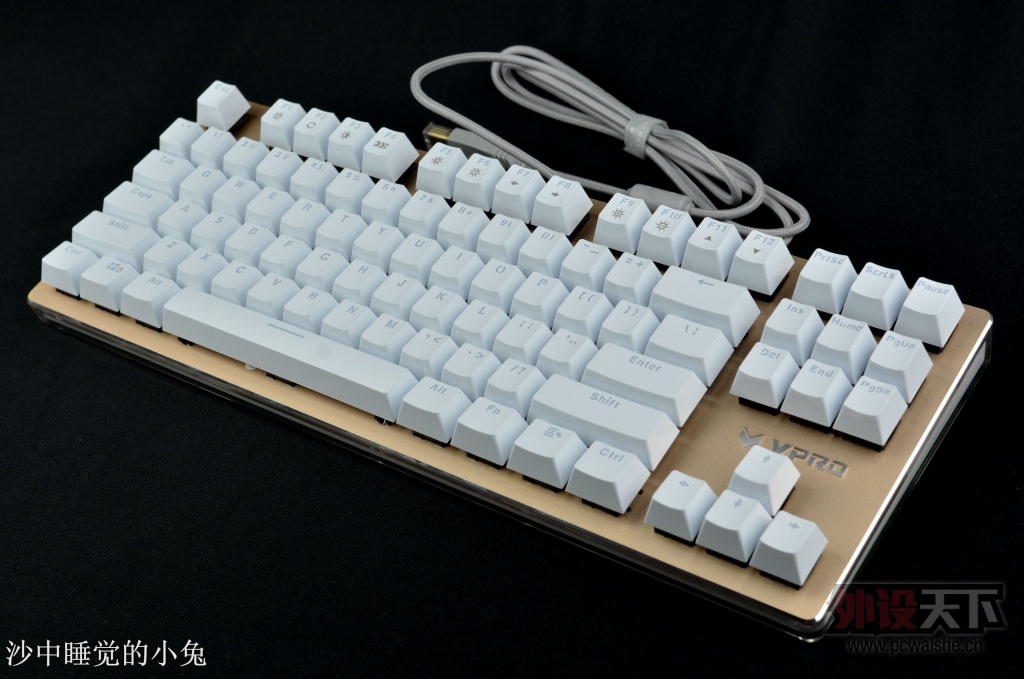����֮����ʵʵ���ڽӵ������װ�V500 RGB��е���� ����