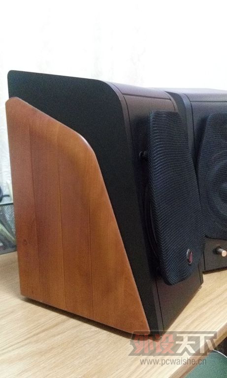 �����ݡ���9�»���M200MKIIIԭľ���䣬1200