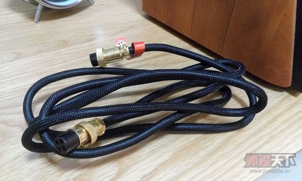 �����ݡ���9�»���M200MKIIIԭľ���䣬1200