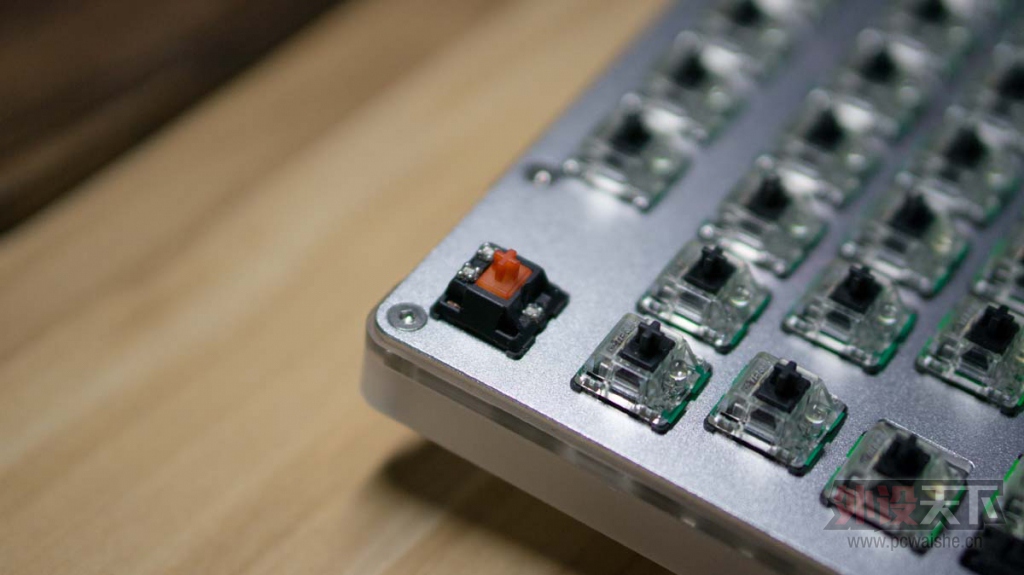 ���人�����B87 RGB͸����� ŭ��200���ѳ���