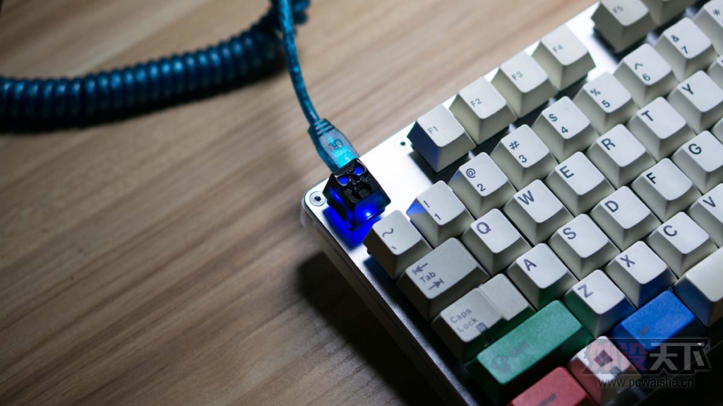 ���人�����B87 RGB͸����� ŭ��200���ѳ���