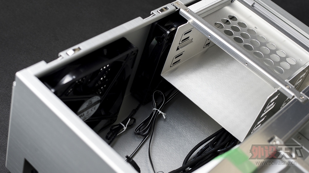����PC-C60 HTPC ȫ������ ���� ��������ʽ����
