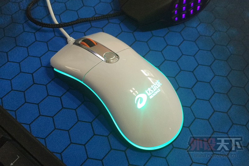 ϲ�ǲΰ�Ķ������衪�������S100��Ϸ�������