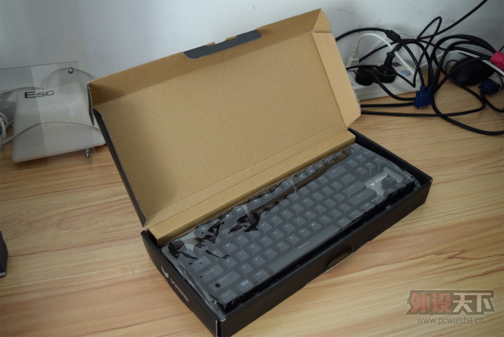 峤֮ĻƴװRGB VS RGBԱ