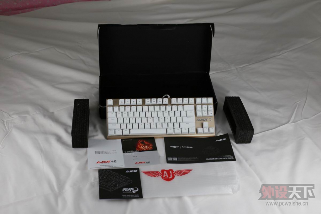 ����ֹ�����ھ�AK40ӣ�Һ������е��������