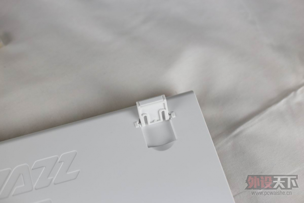 ����ֹ�����ھ�AK40ӣ�Һ������е��������