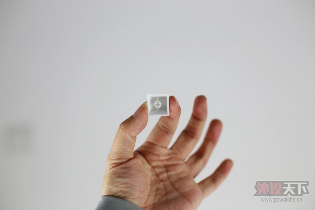 ����ֹ�����ھ�AK40ӣ�Һ������е��������