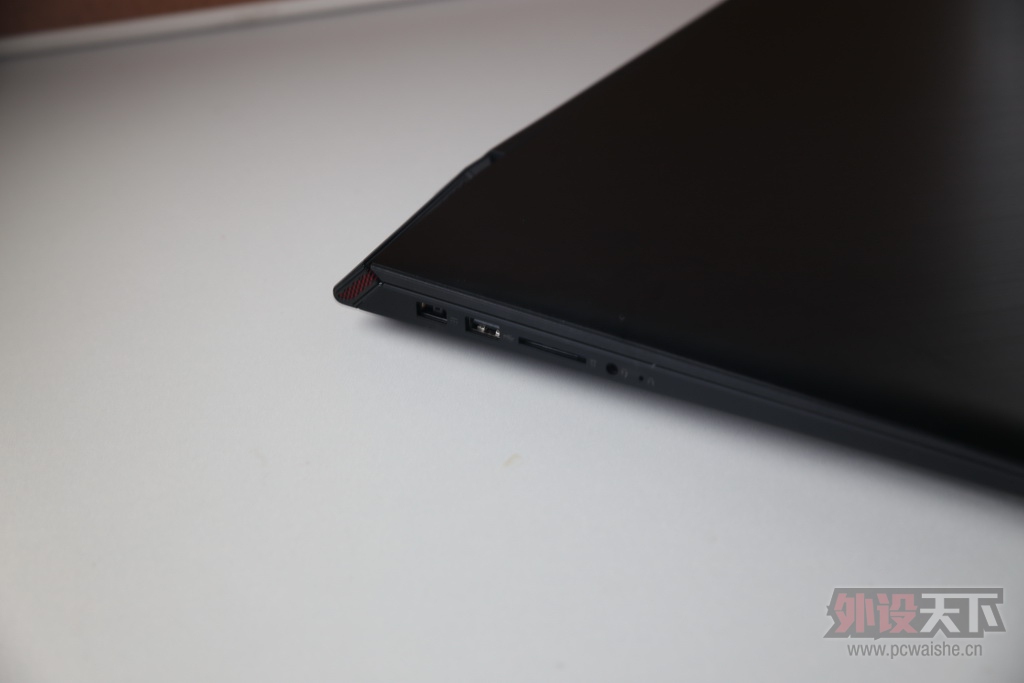 skylake�µı뺷СY��Lenovo ���� Y700���� �������