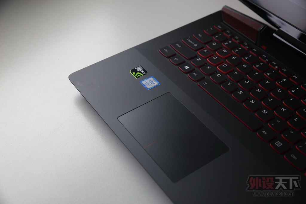 skylake�µı뺷СY��Lenovo ���� Y700���� �������