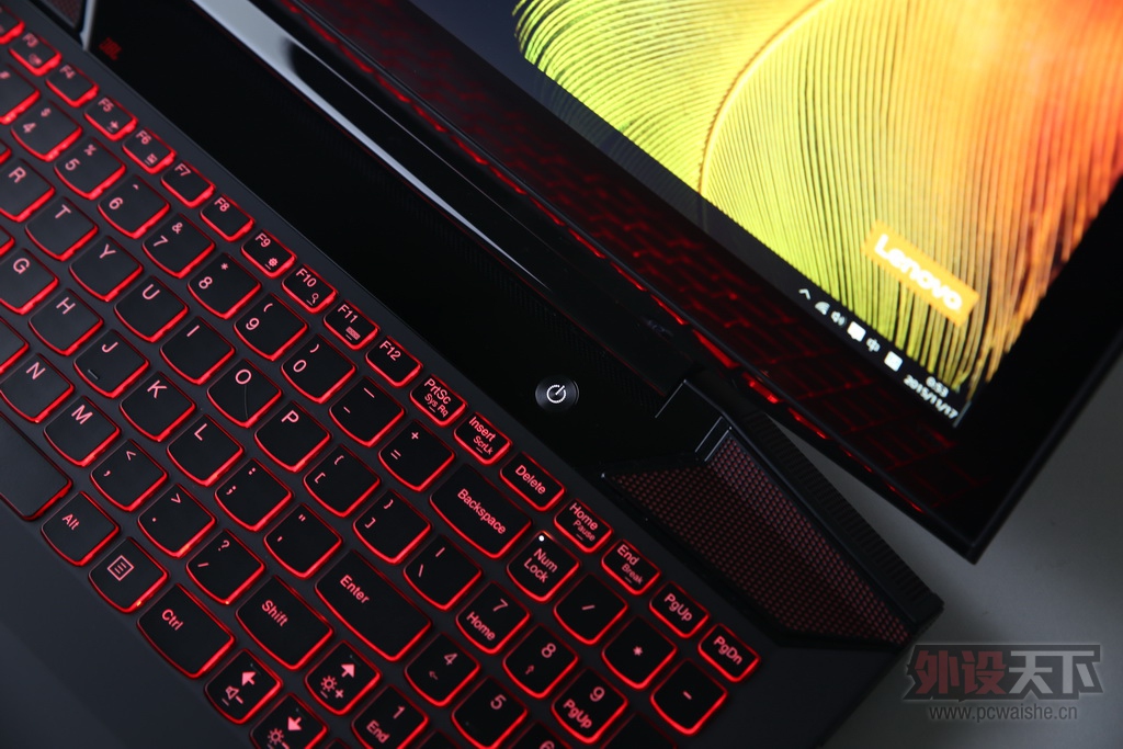 skylake�µı뺷СY��Lenovo ���� Y700���� �������