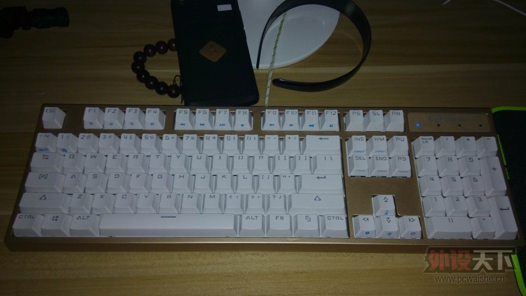 [����] �����ա�keycool�����е���̰�ɫ�������