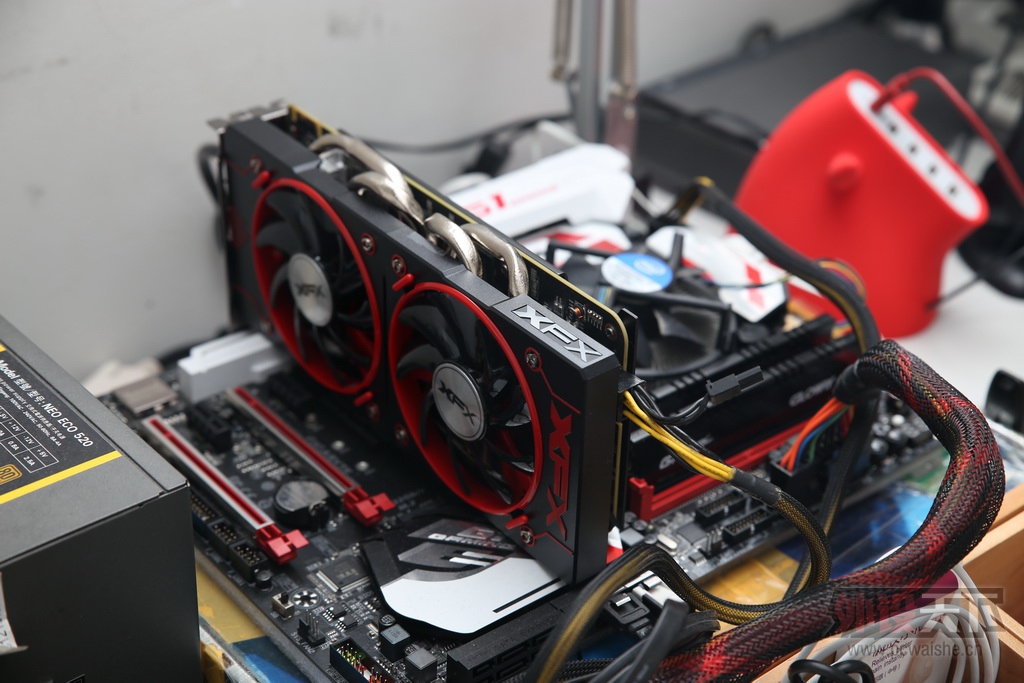 XFXѶ�� R9 370X 4G���ǰ� ��������