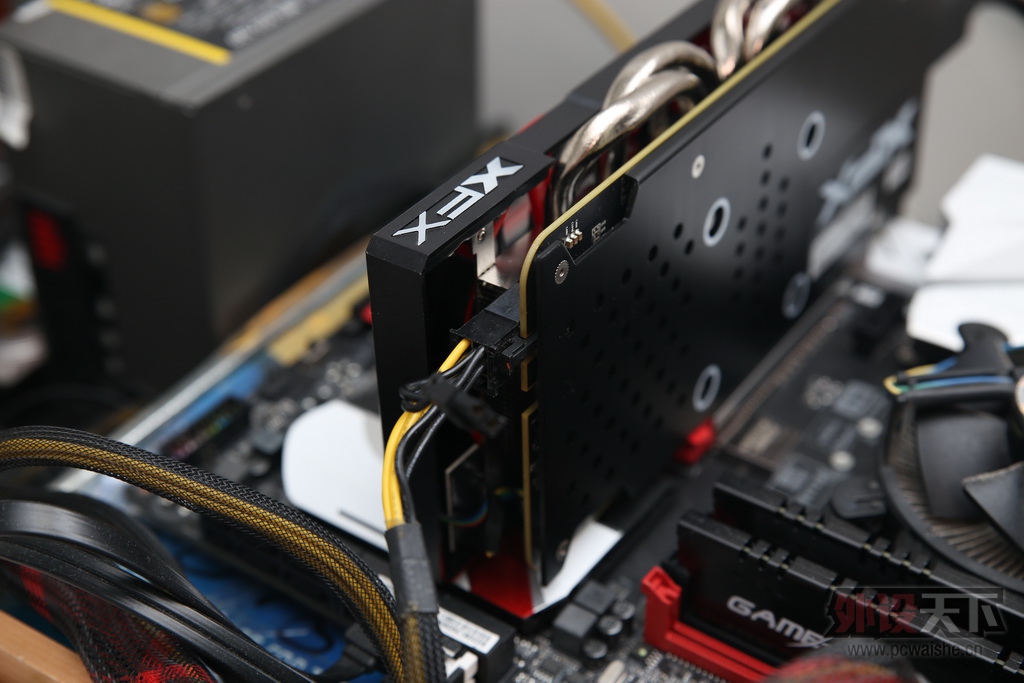 XFXѶ�� R9 370X 4G���ǰ� ��������