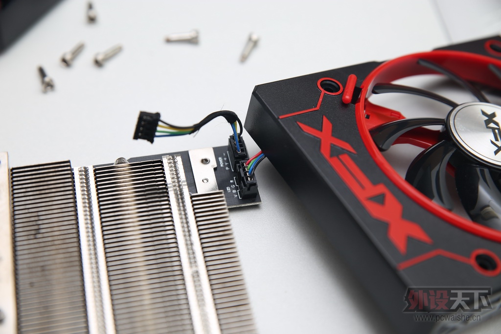 XFXѶ�� R9 370X 4G���ǰ� ��������
