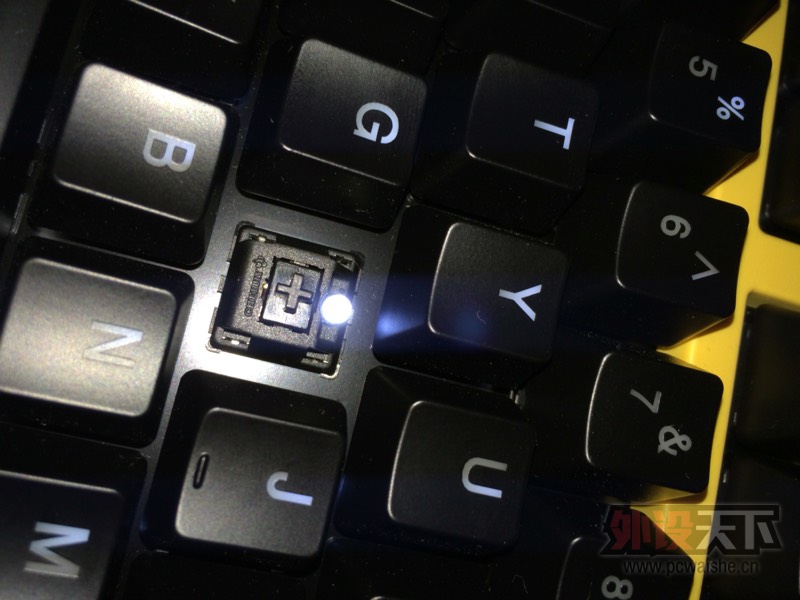 ˫11���Ducky 9008s3 �׹���� 600����