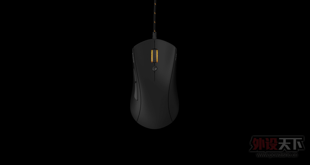 ���ϴ���壬�ڳ�ߣ��FNATIC�Բ��ĵ�һ�����