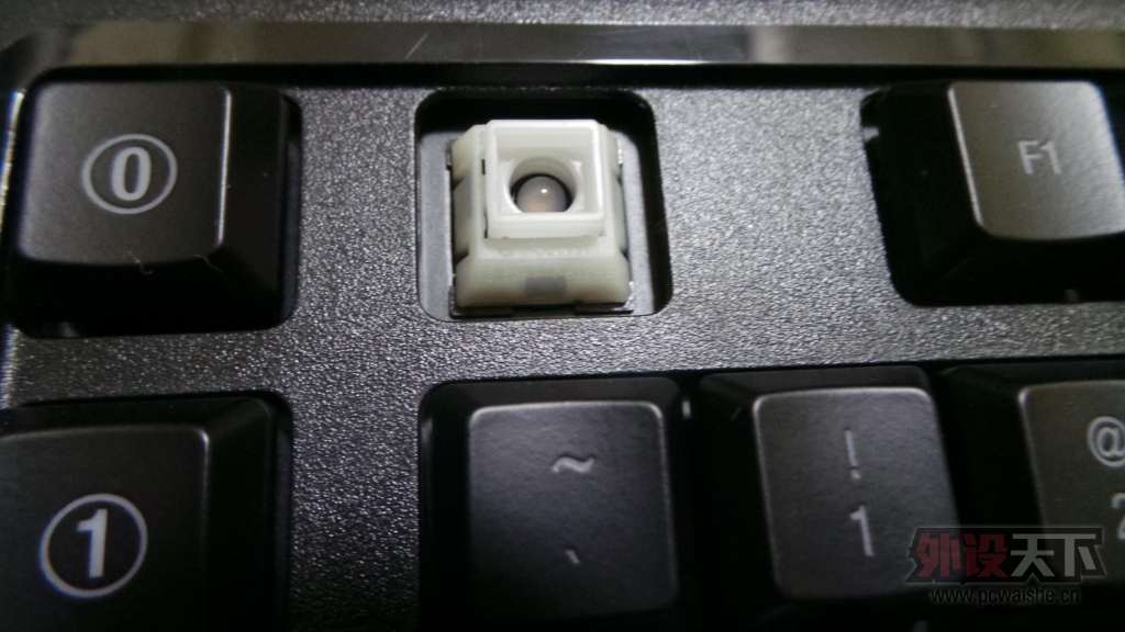 �����������һ�꣡steelseries APEX M800���˼���
