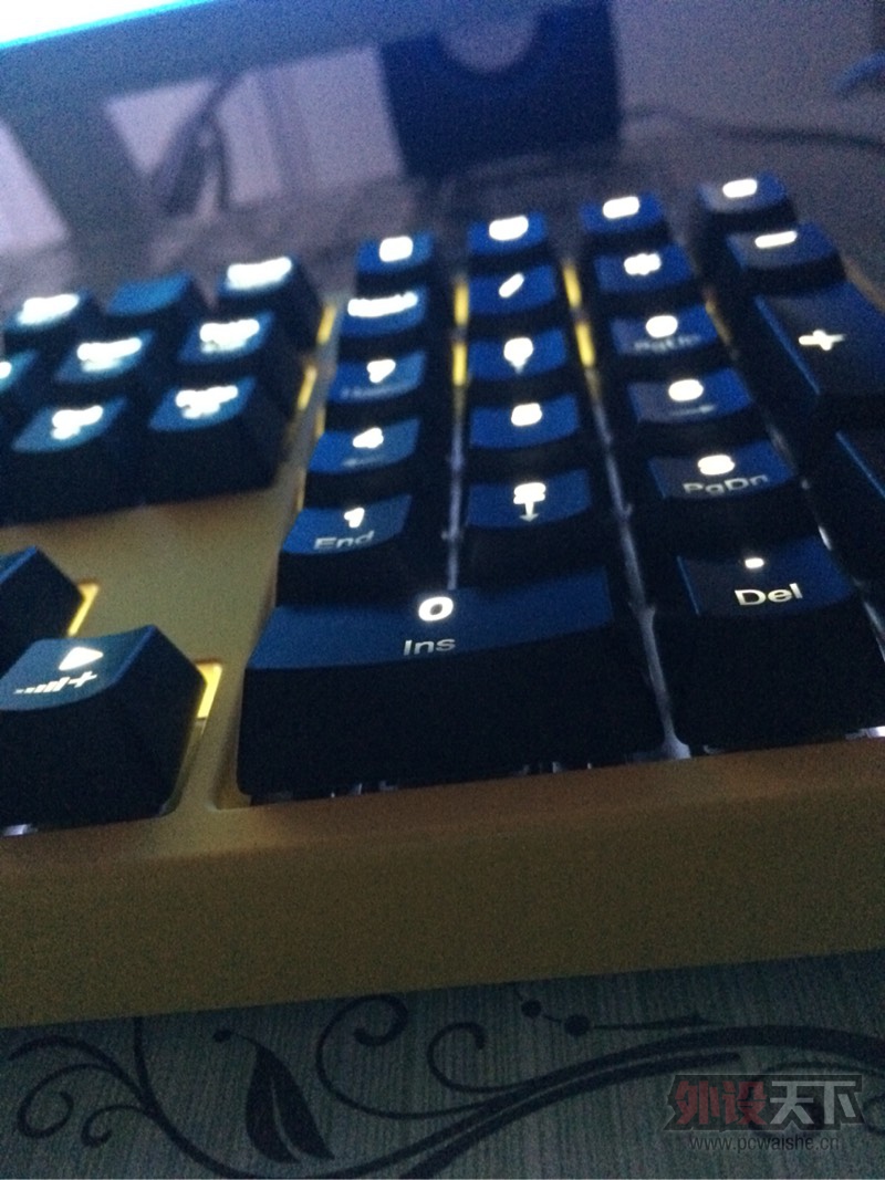 ˫11���ħ��Ѽ9008 S3  �ƿǰ׹����