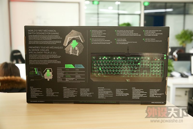 ȥ���갴�� Razer���ߺڹѸ�֩���ռ���2016�ױ�