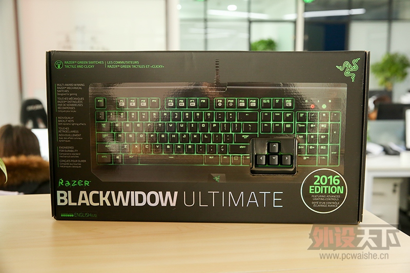 ȥ���갴�� Razer���ߺڹѸ�֩���ռ���2016�ױ�