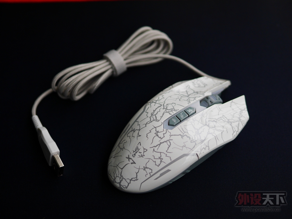 �Ųʳ�ֵ�г��⡪��˫���ࣨA4TECH��F70 ��ӡX7һ��ָLOL�羺��Ϸ������