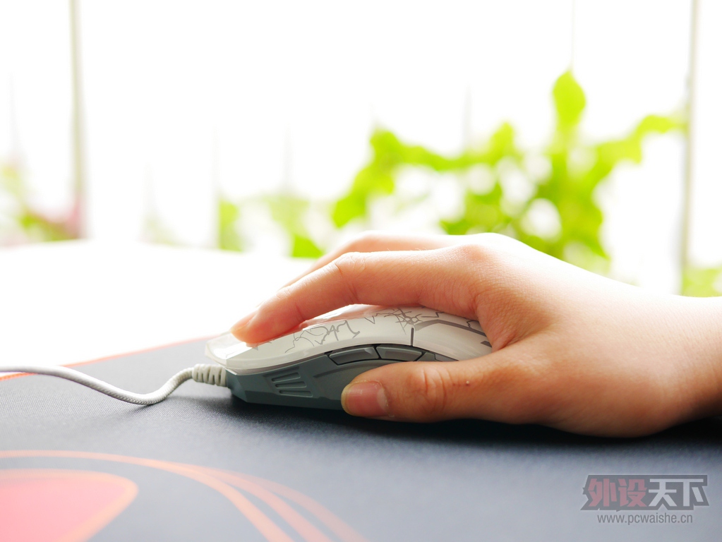 �Ųʳ�ֵ�г��⡪��˫���ࣨA4TECH��F70 ��ӡX7һ��ָLOL�羺��Ϸ������