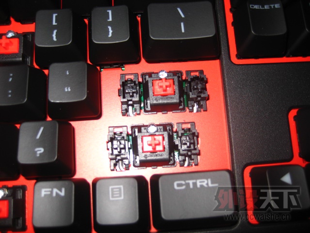  STRAFE ͽ  