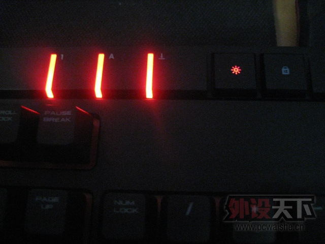  STRAFE ͽ  