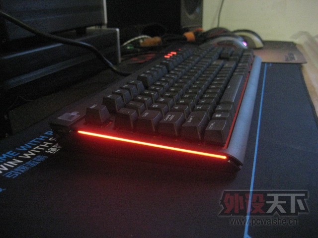  STRAFE ͽ  