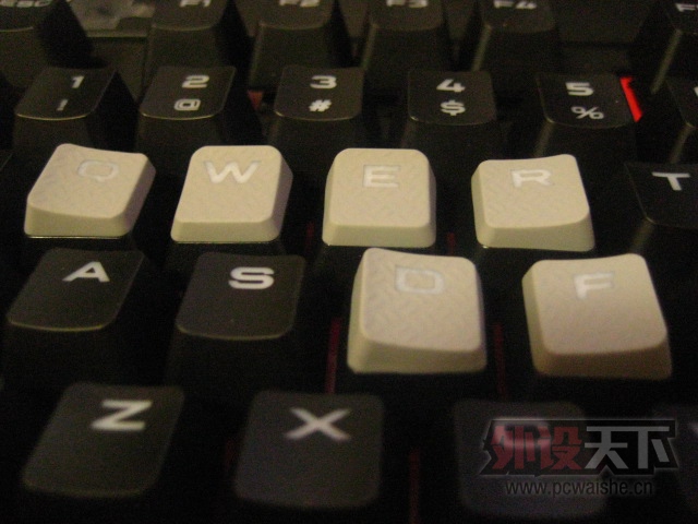  STRAFE ͽ  