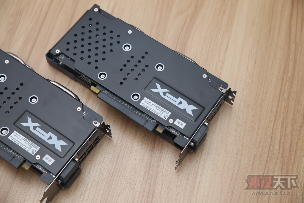 XFX R9 380X�Կ� ��⣬����ʵ��