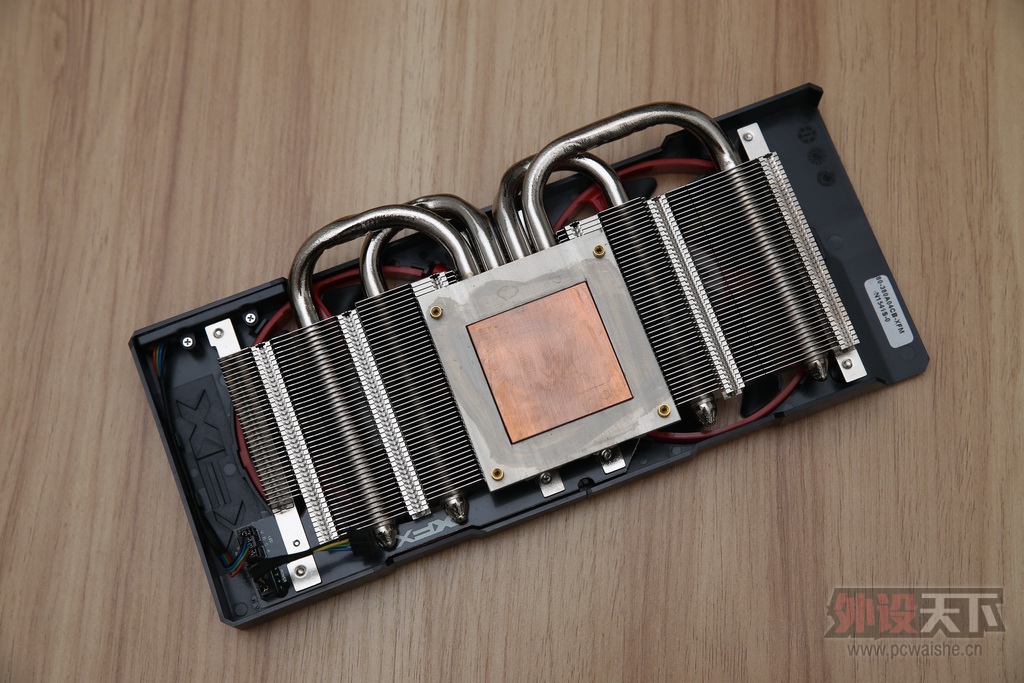 XFX R9 380X�Կ� ��⣬����ʵ��