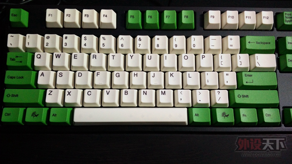 ���½���FC750R��ɫ���� ��ħ��Ѽ������108��������ñ 880��˳��½��