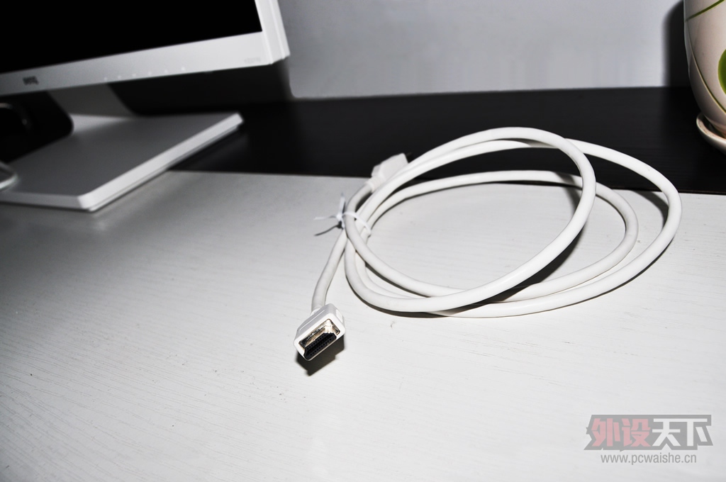 ʢ�����գ�����VZ2770H��ʾ�����䣡����ͼ���룩��