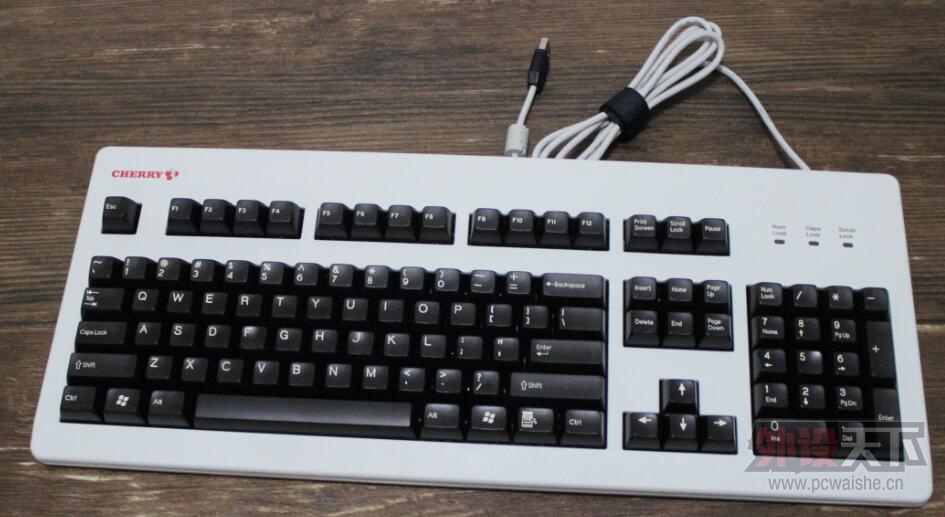 ����������9.9�� FILCO��ɫ���μ�ñ �߼�ñ