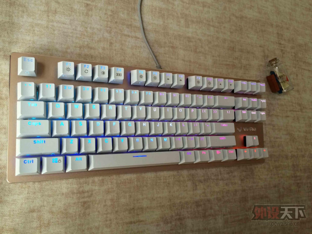 һ��һ�����������Ҳ������ǣ��װ�V500RGB������