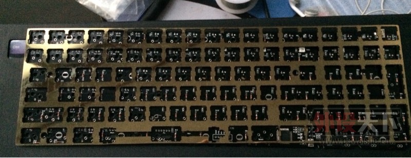 amj84���������