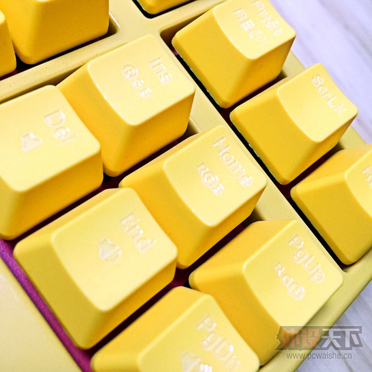꡿ Ducky 9087S3