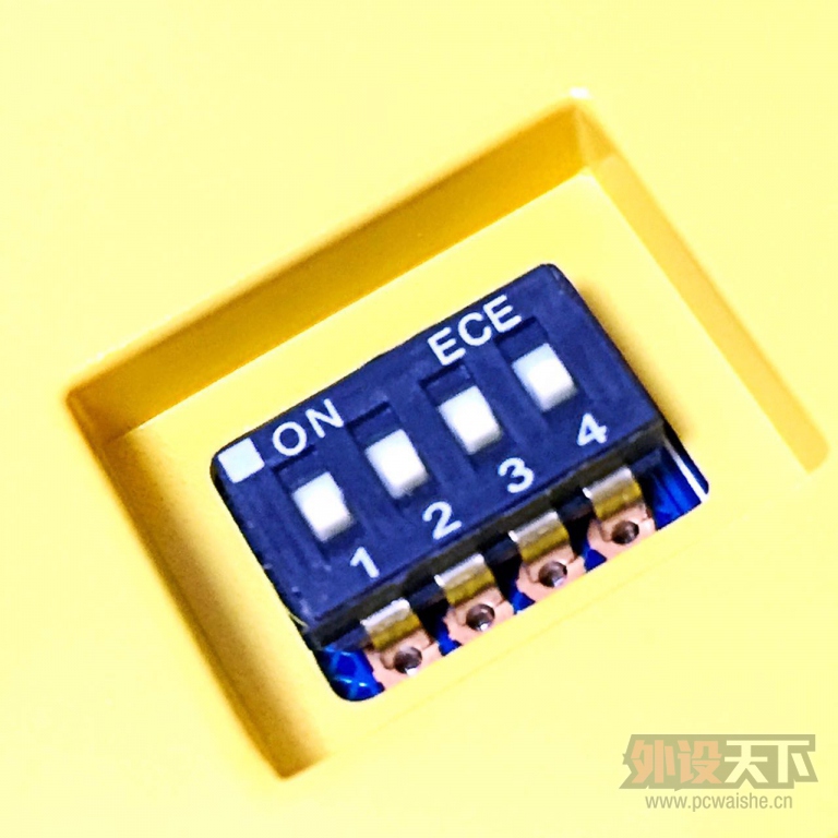 ꡿ Ducky 9087S3