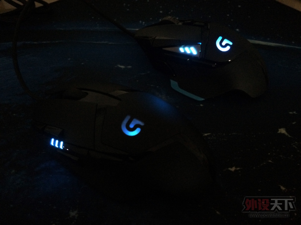 �޼�G402 VS G502 ��۶Ա�