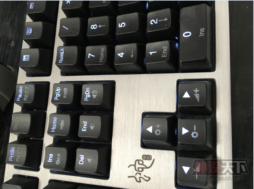 ���������ݡ�Ѽ�������ް�  FLICO ��̴������  BEATS ¼��ʦ