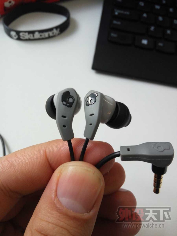 �ݳ�������